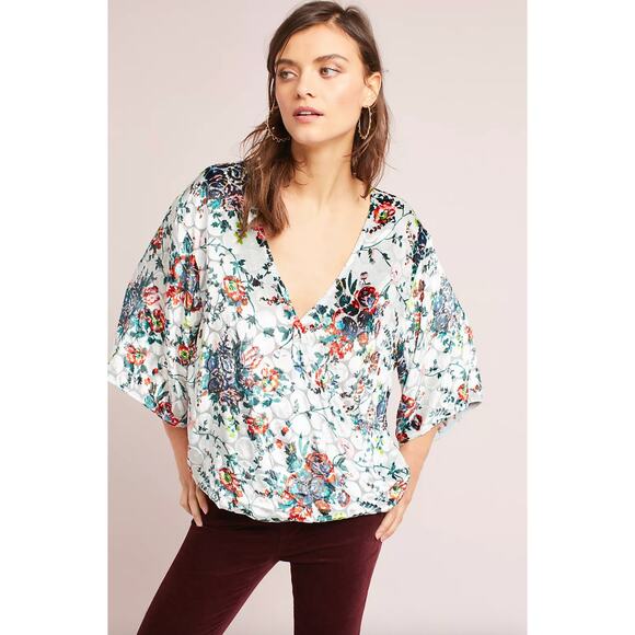 Anthropologie Maeve Umi Velvet Wrap Kimono Top Medium - Picture 2 of 10